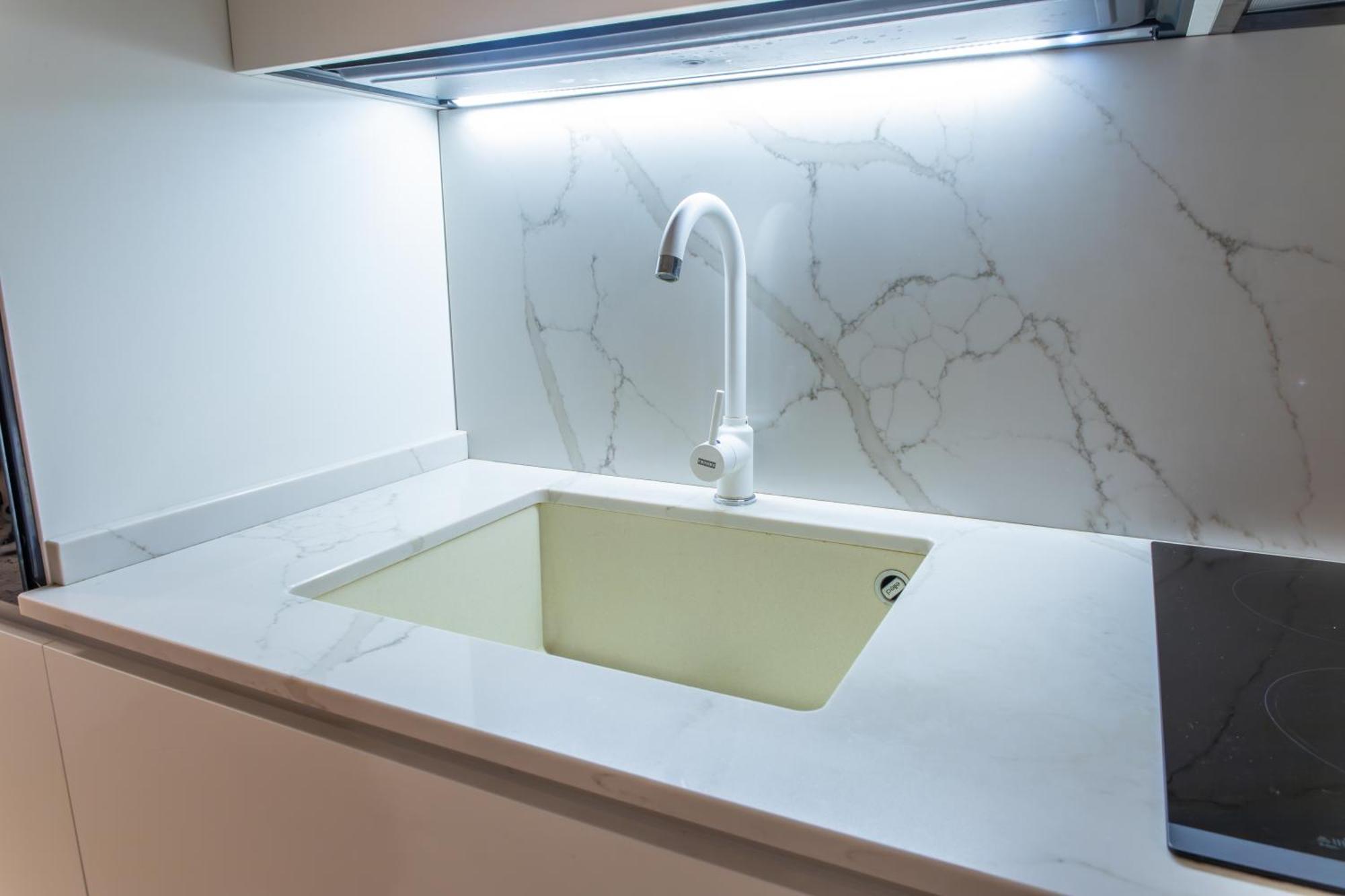 Appartamento !Subway To Duomo! Modern Loft With Ac And Free Wifi Milano Esterno foto